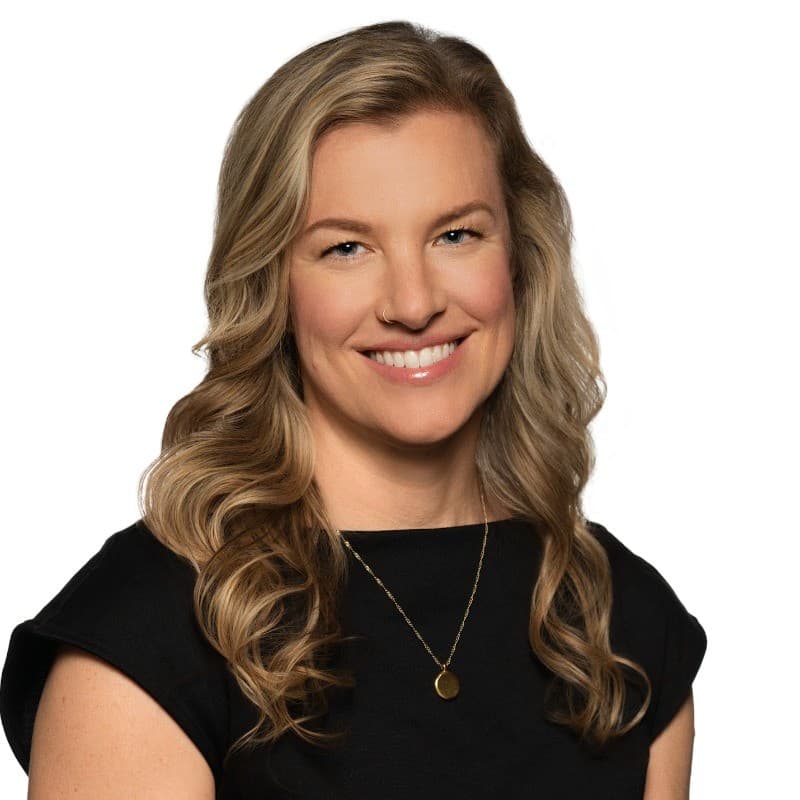 Erin O'Neill - Online Community Practice